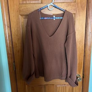 Orange/ Tan v-neck chunky sweater